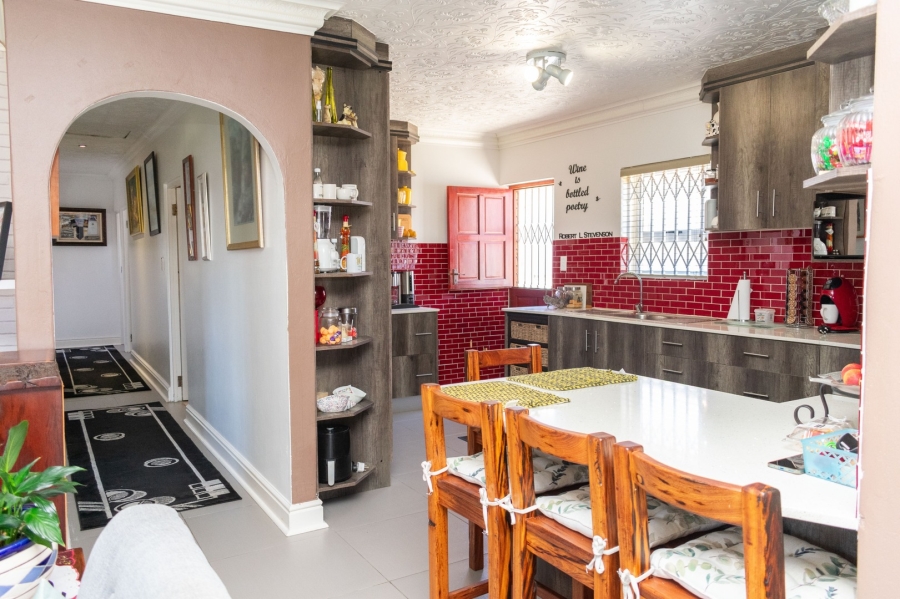 3 Bedroom Property for Sale in Fairview Eastern Cape